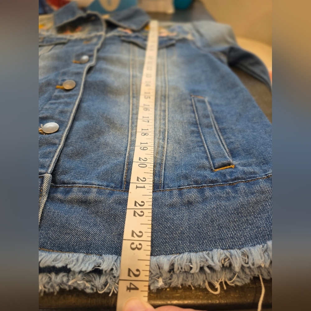 NWT'S Linda Anderson Blue Denim Jacket- Embroidered - Picture 8 of 10
